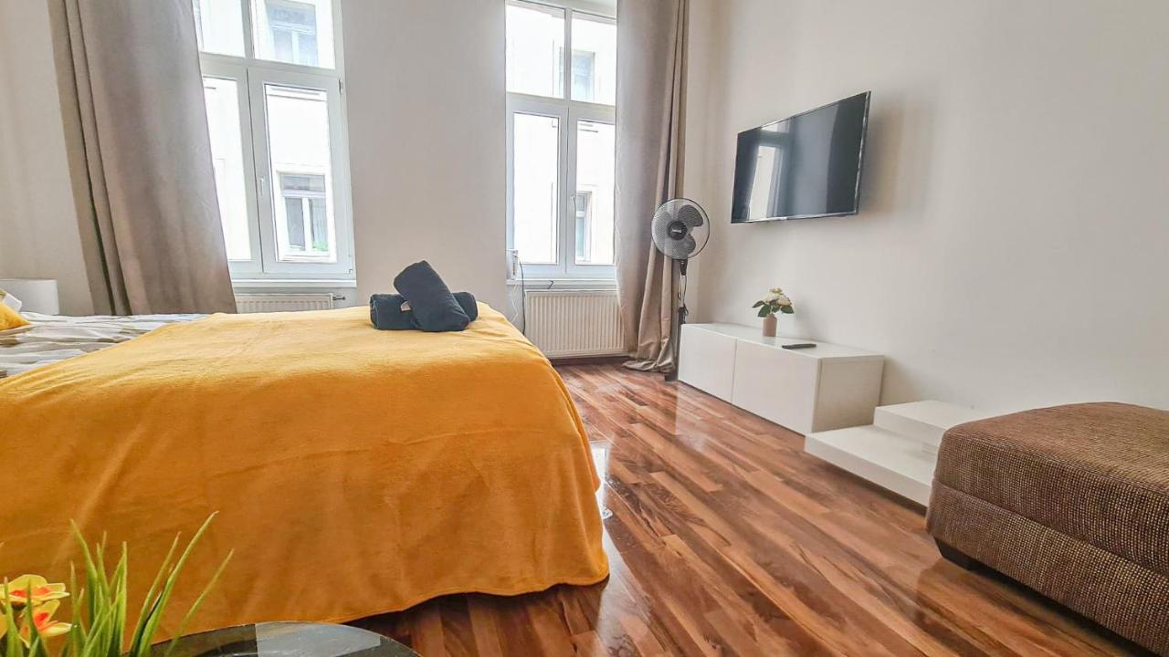 Apartamento Peaceful 1Br Apt. Near Metro Station Langenfeldg. Viena Exterior foto