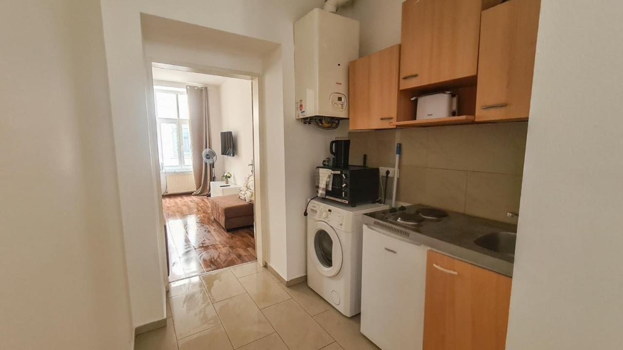 Apartamento Peaceful 1Br Apt. Near Metro Station Langenfeldg. Viena Exterior foto